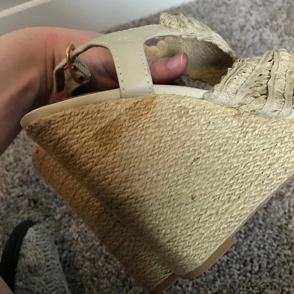 Lucky Brand Nude Lace Wedges - Picture 5 of 6